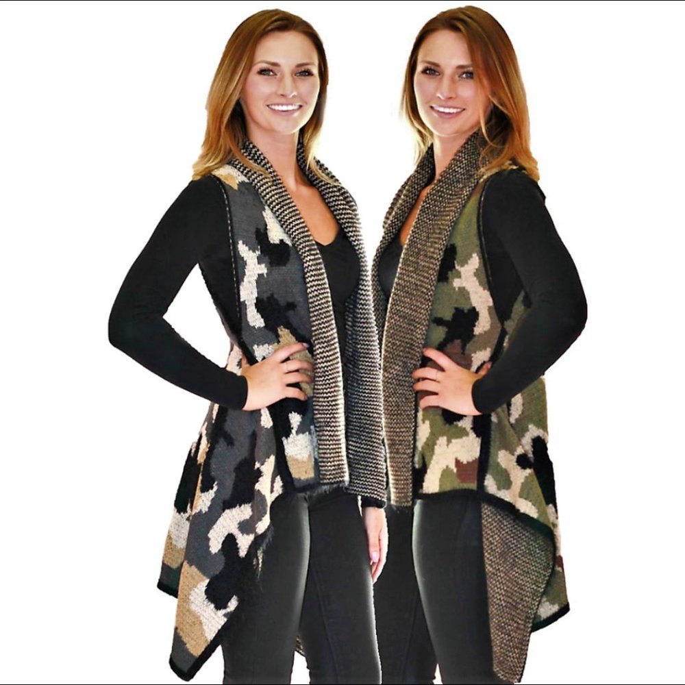 🌟HOST PICK 🌟🎯 CAMO - Long Flowing Vest